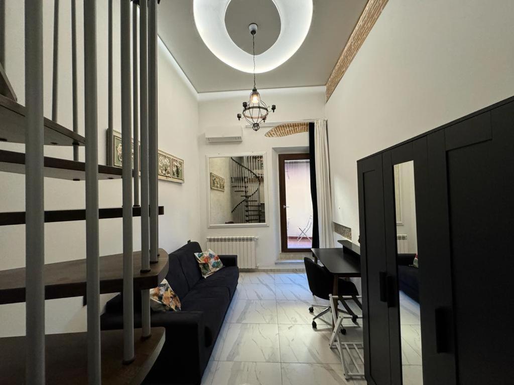 Venus Two-Floored Stylish Apartment In The City Center Florence Exterior photo